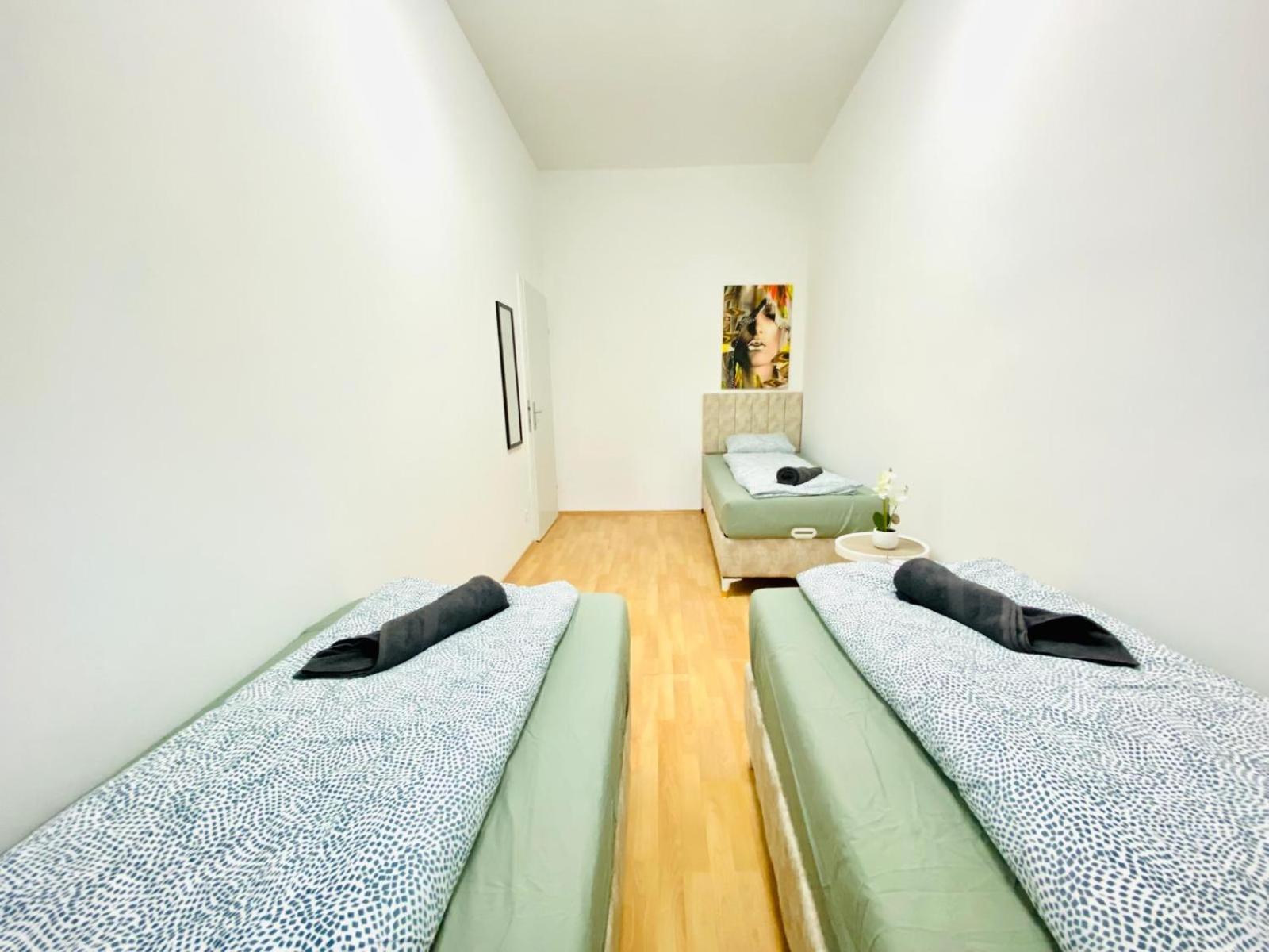 Bright 5Br Shared Apartment W Great Transport Link Vienna Exterior photo