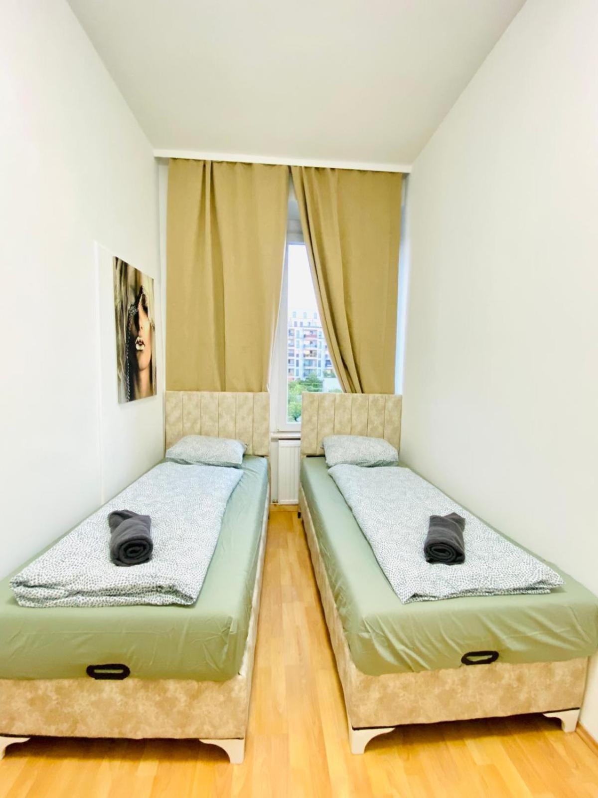 Bright 5Br Shared Apartment W Great Transport Link Vienna Exterior photo