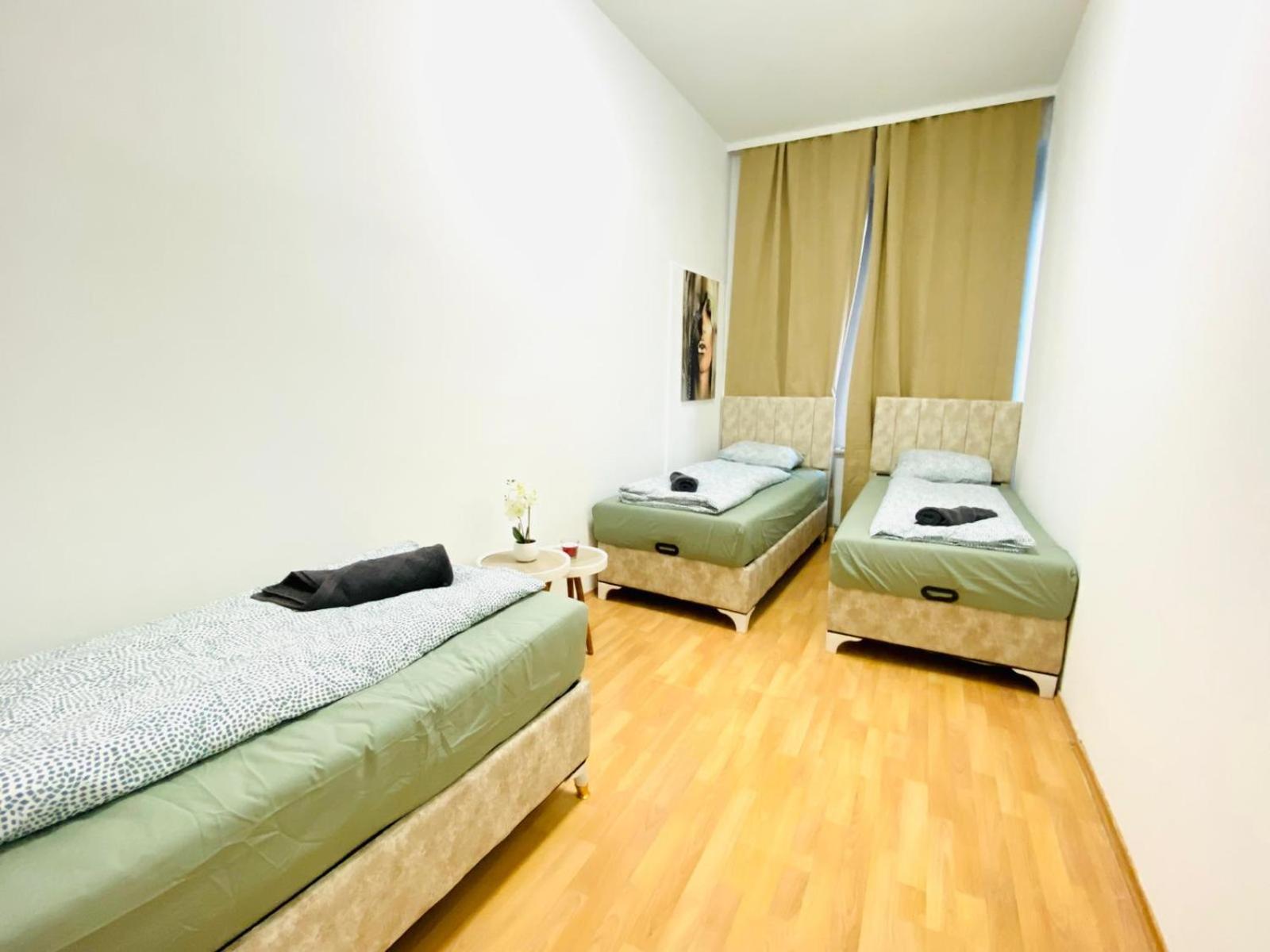 Bright 5Br Shared Apartment W Great Transport Link Vienna Exterior photo