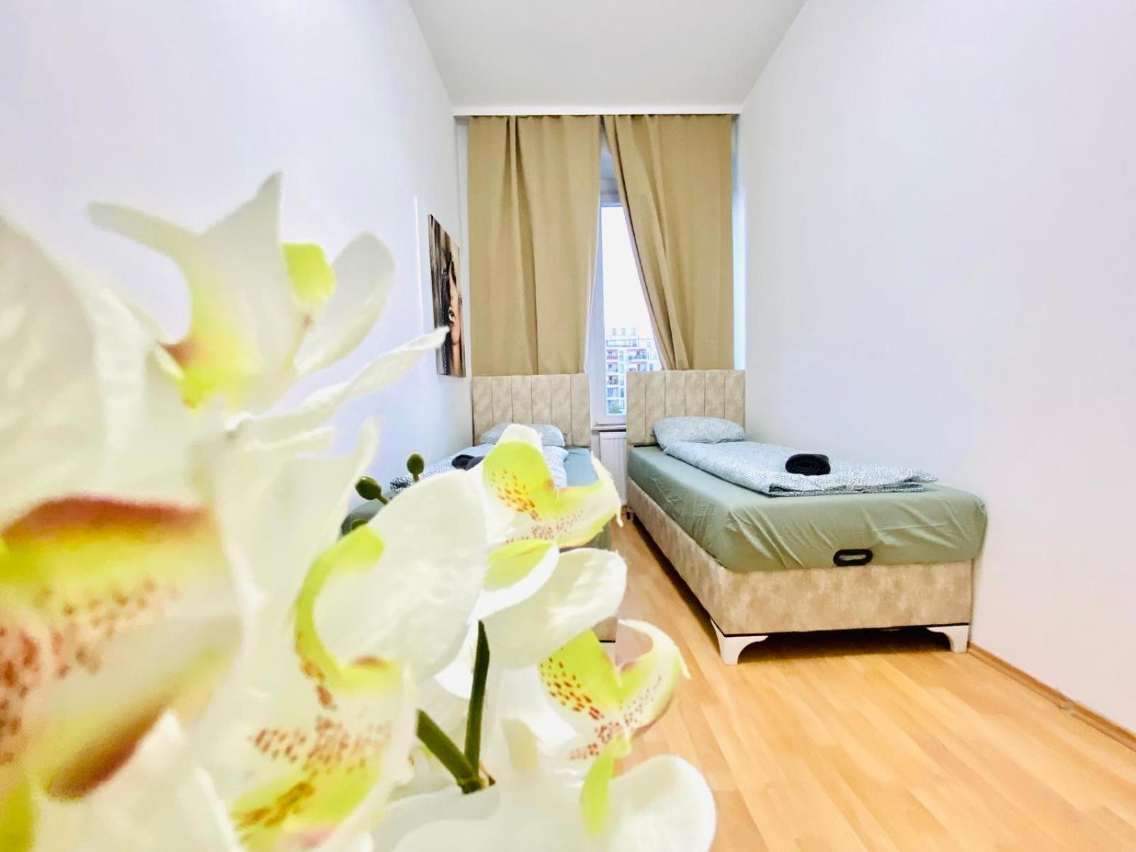 Bright 5Br Shared Apartment W Great Transport Link Vienna Exterior photo