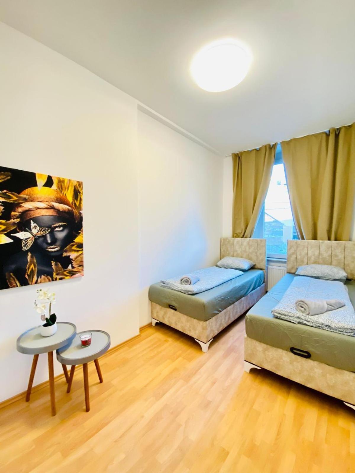 Bright 5Br Shared Apartment W Great Transport Link Vienna Exterior photo